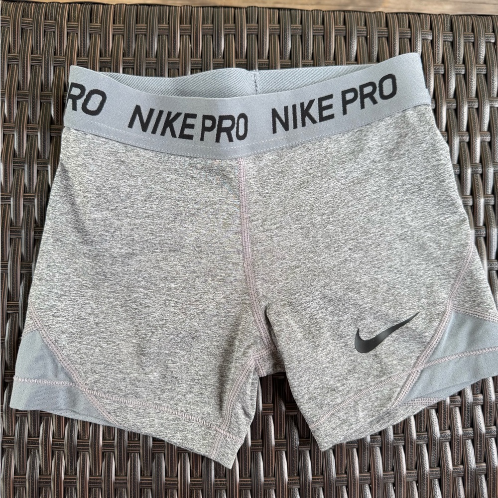 Nike Pro girls Gray Shorts